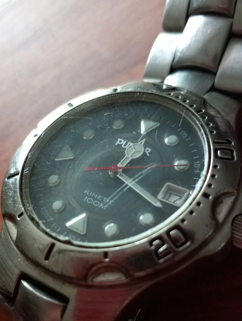 Pulsar Kinetic YT57-0B00 Stainless Steel Watch with Black Dial